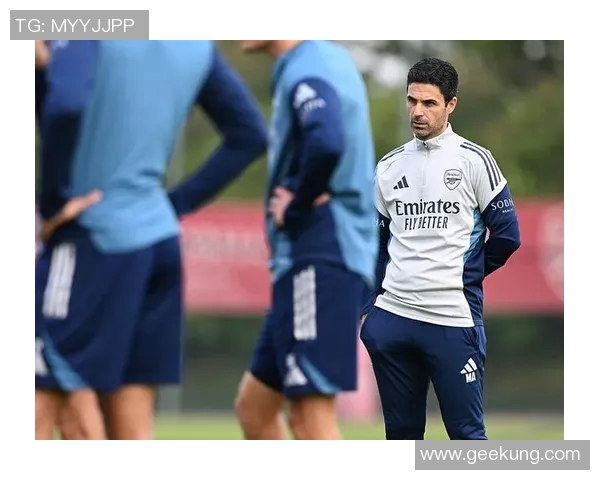 安切洛蒂与阿尔特塔合影,携手备战塞内加尔友谊赛的背后故事 安切洛蒂与阿尔特塔合影,携手备战塞内加尔友谊赛的背后故事