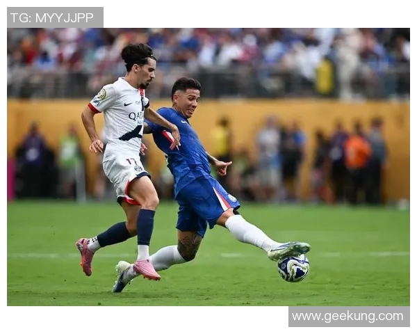 切尔西再签厄瓜多尔天才——未来足球的璀璨明珠 切尔西再签厄瓜多尔天才——未来足球的璀璨明珠