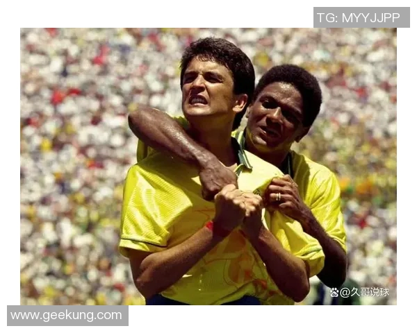 米开头的足球明星盘点他们在绿茵场上的辉煌瞬间与传奇故事