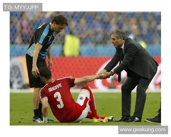 奥地利与德国比赛因故延迟球迷期待新时间安排